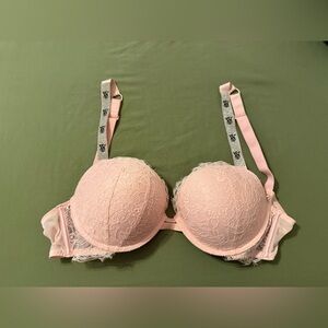 Victoria's Secret Bombshell Blush Lace Bra